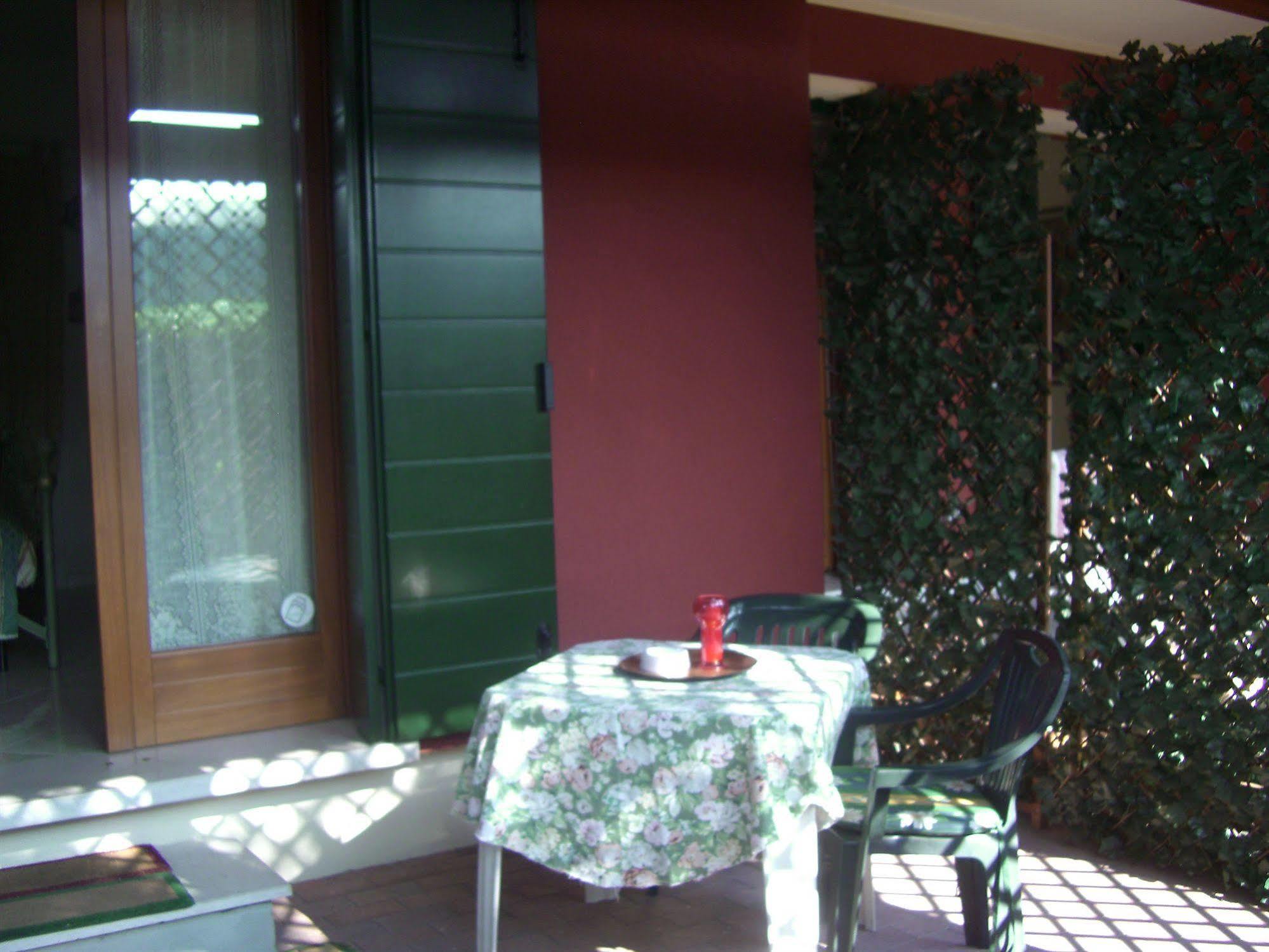 B&B A Casa Di Marta Кавалино-Трепорти Екстериор снимка
